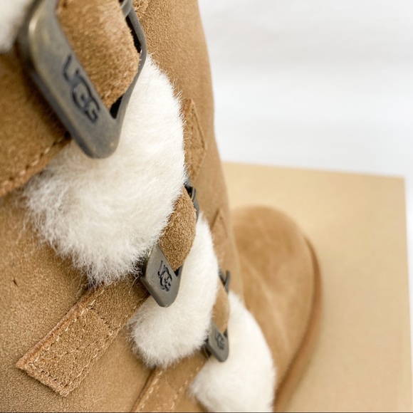 UGG Klea Chestnut Boots - Picture 6 of 11